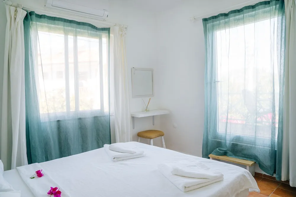 Standard Tek Büyük Yataklı Oda, Balkon, Deniz Manzaralı