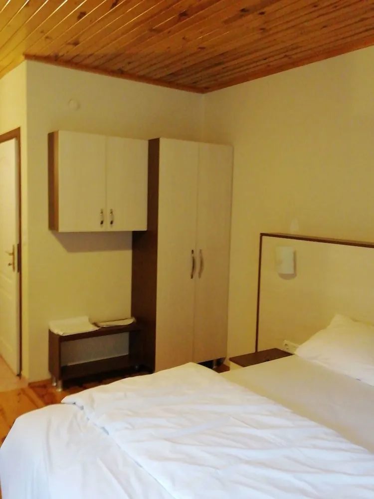 Deluxe Tek Büyük veya İki Ayrı Yataklı Oda, 2 Tek Kişilik Yatak, Sigara İçilmez, Nehir Manzaralı