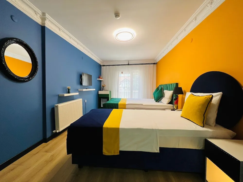 Classic Üç Kişilik Oda, Birden Çok Yatak, Balkon