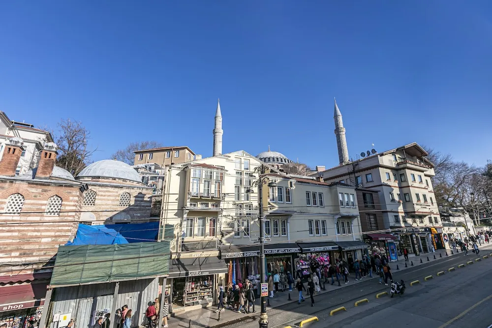Standard Tek Büyük veya İki Ayrı Yataklı Oda, 1 Çift Kişilik Yatak