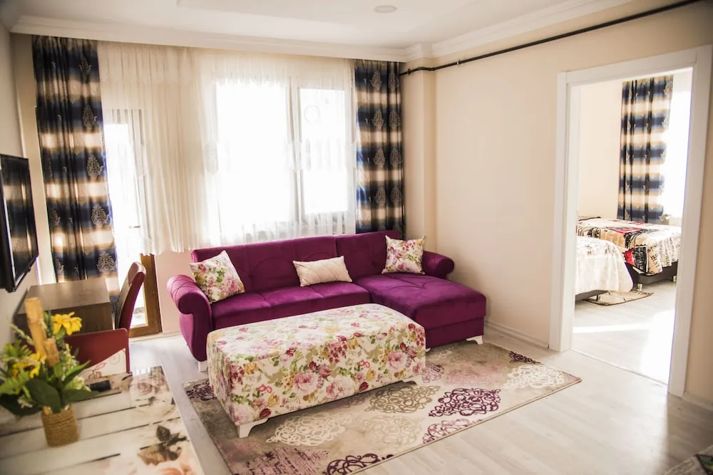 Comfort Süit, Birden Çok Yatak, Sigara İçilmez, Kısmi Deniz Manzaralı