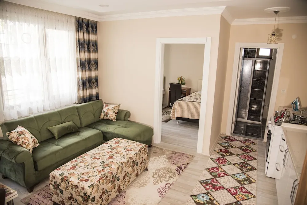 Comfort Süit, Birden Çok Yatak, Sigara İçilmez, Kısmi Deniz Manzaralı