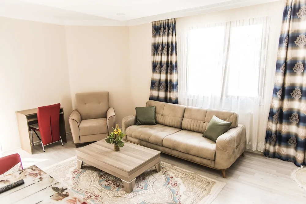 Comfort Süit, Birden Çok Yatak, Sigara İçilmez, Kısmi Deniz Manzaralı