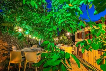 Beyzade Konak Otel