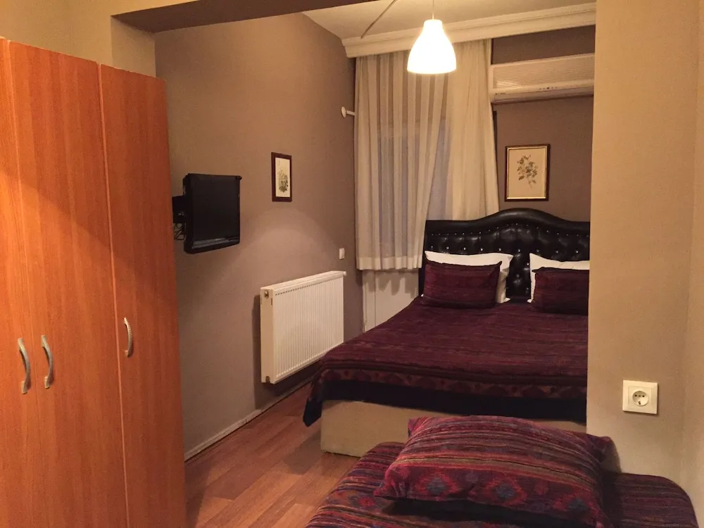 Üç Kişilik Oda, Özel Banyo