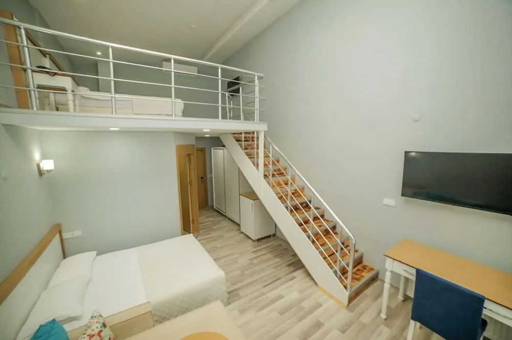Loft Suite