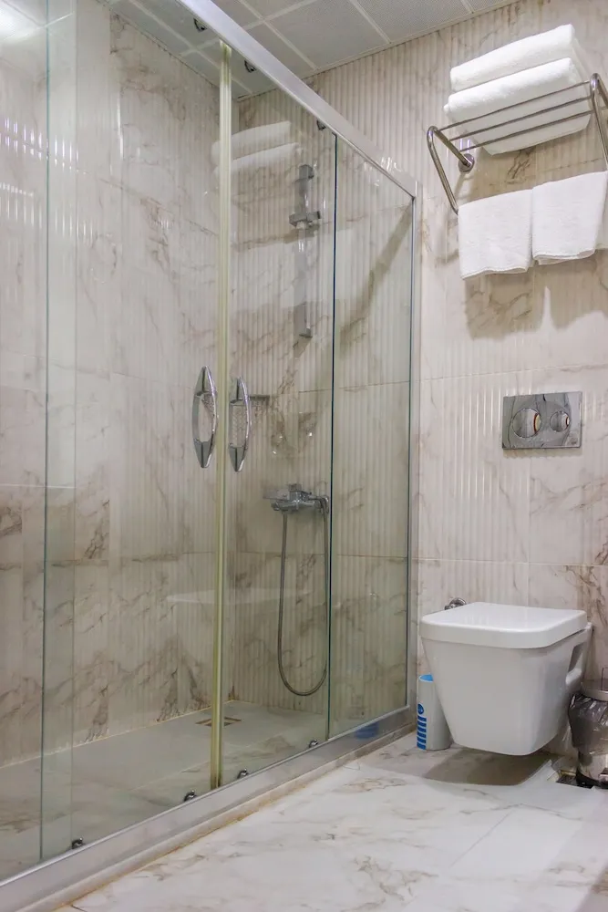Standard Üç Kişilik Oda