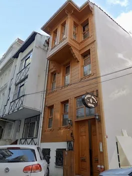 Konak Akaretler Suit