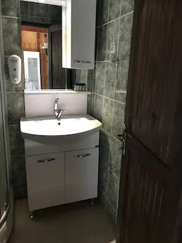Assos Yenibahce Motel