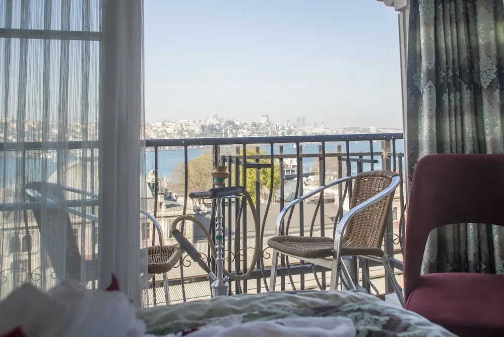 Deluxe Oda, 1 Çift Kişilik Yatak, Deniz Manzaralı, Deniz Üstü