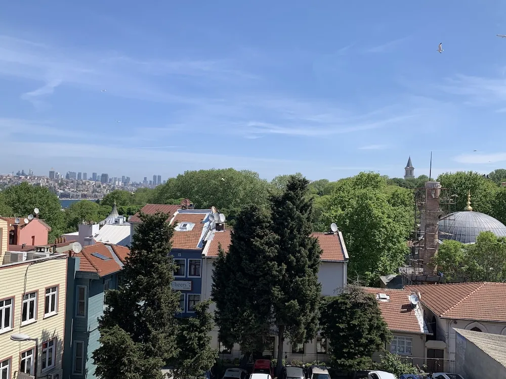 Standard Tek Büyük Yataklı Oda