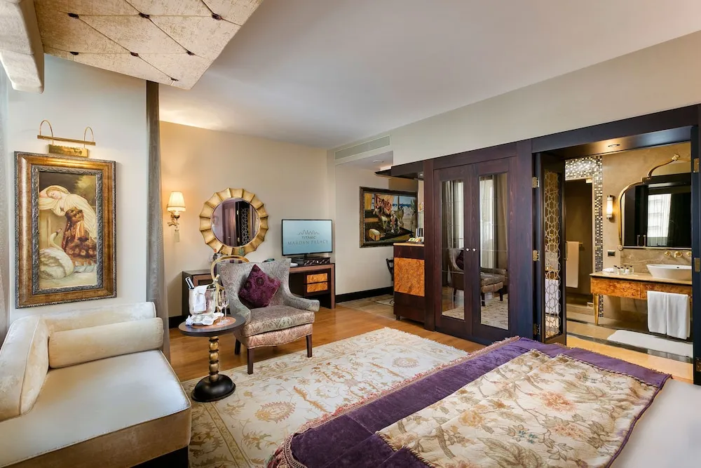 Premium Room, Partial Sea View 12+