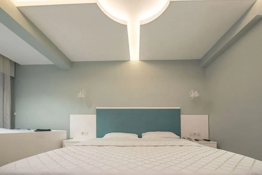Deluxe Süit, Sigara İçilebilir