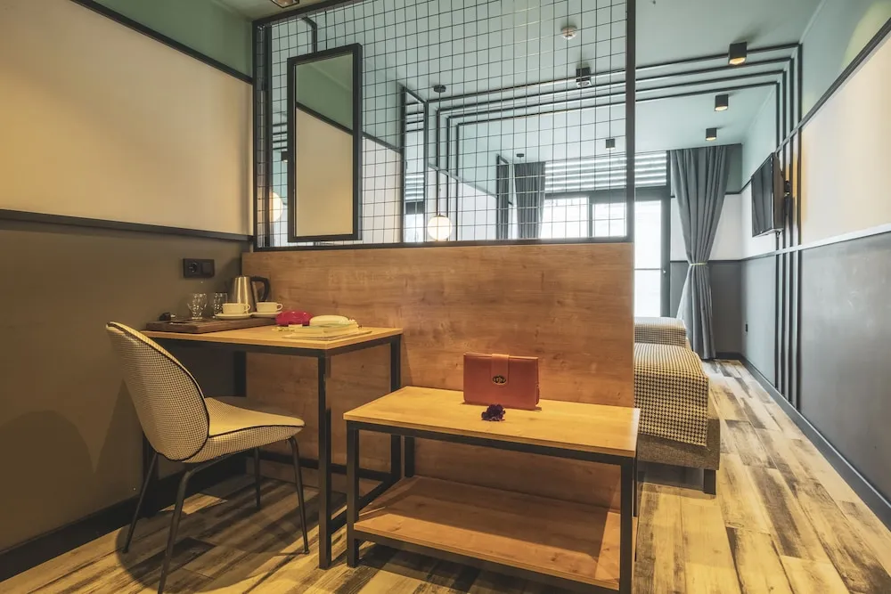 Standard Üç Kişilik Oda