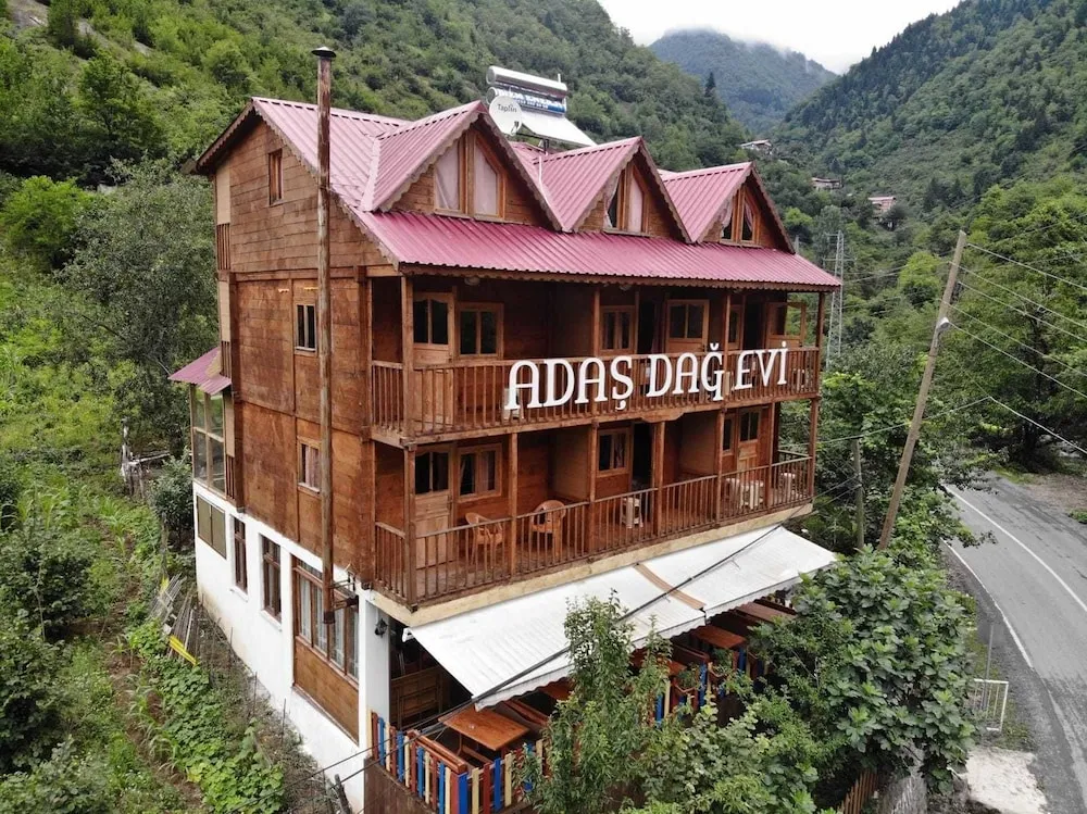 Adas Dag Evi & Restoran