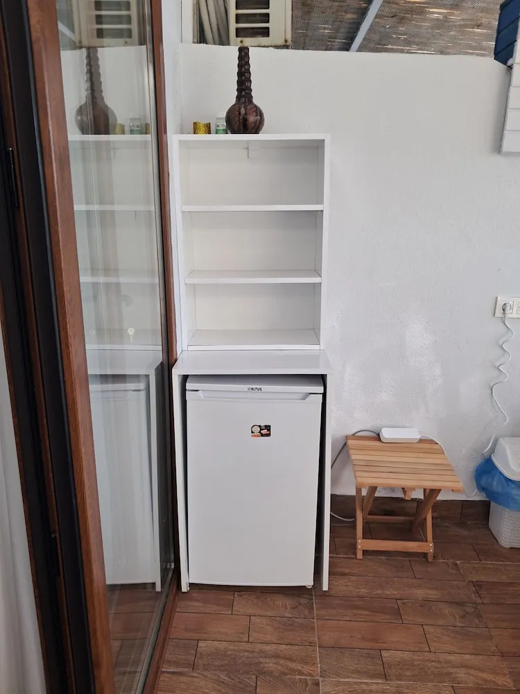 Deluxe Tek Büyük Yataklı Oda, Teras, Deniz Manzaralı