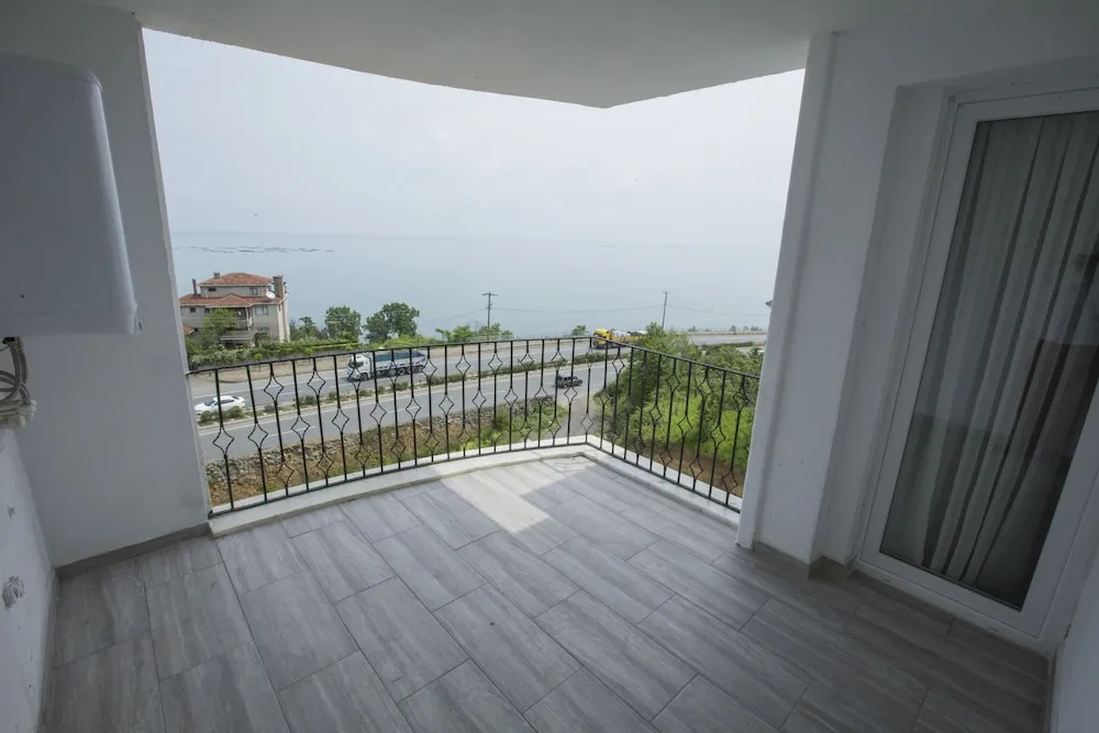 Apart Daire, 2 Yatak Odası, Sigara İçilmez