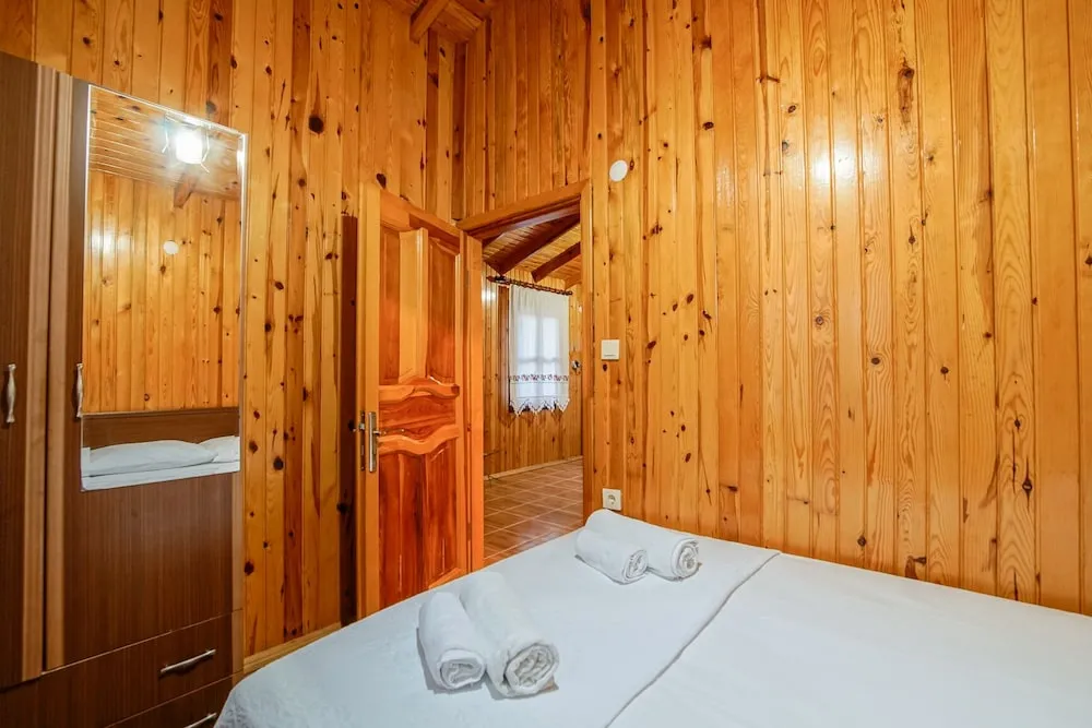 Family Bungalov, 2 Yatak Odası, Bahçe Manzaralı