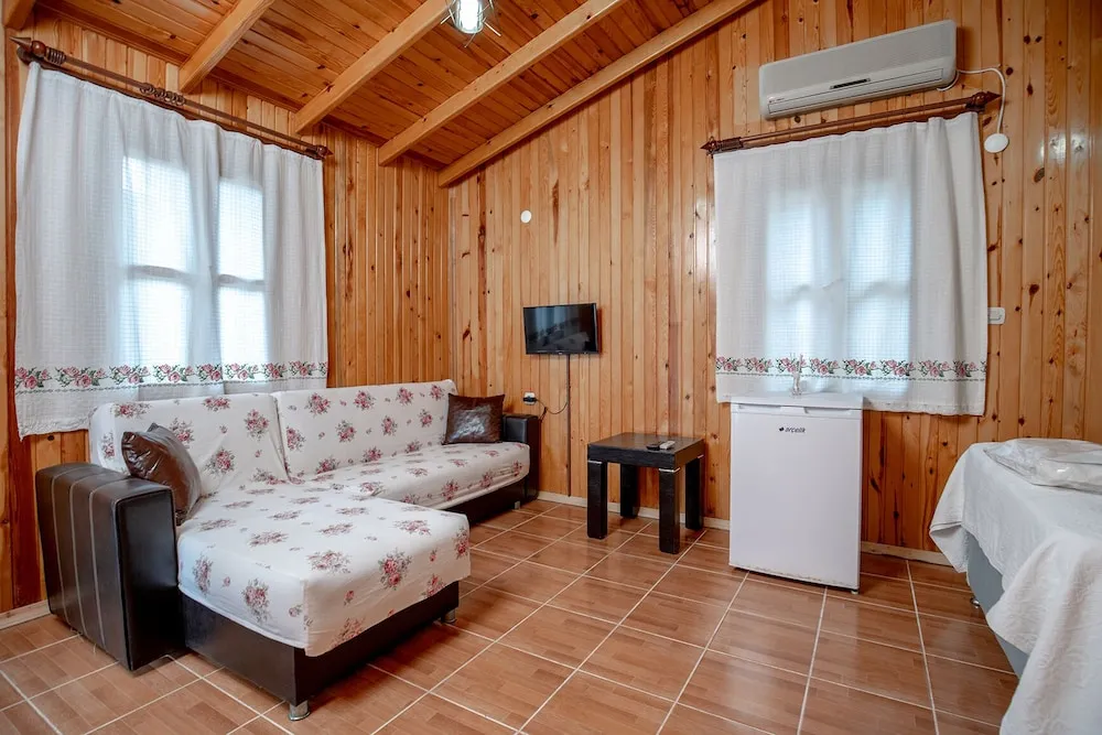 Deluxe Bungalov, 1 Yatak Odası, Bahçe Manzaralı