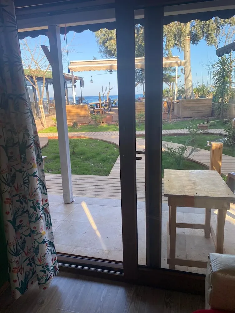 Family Bungalov, Deniz Manzaralı