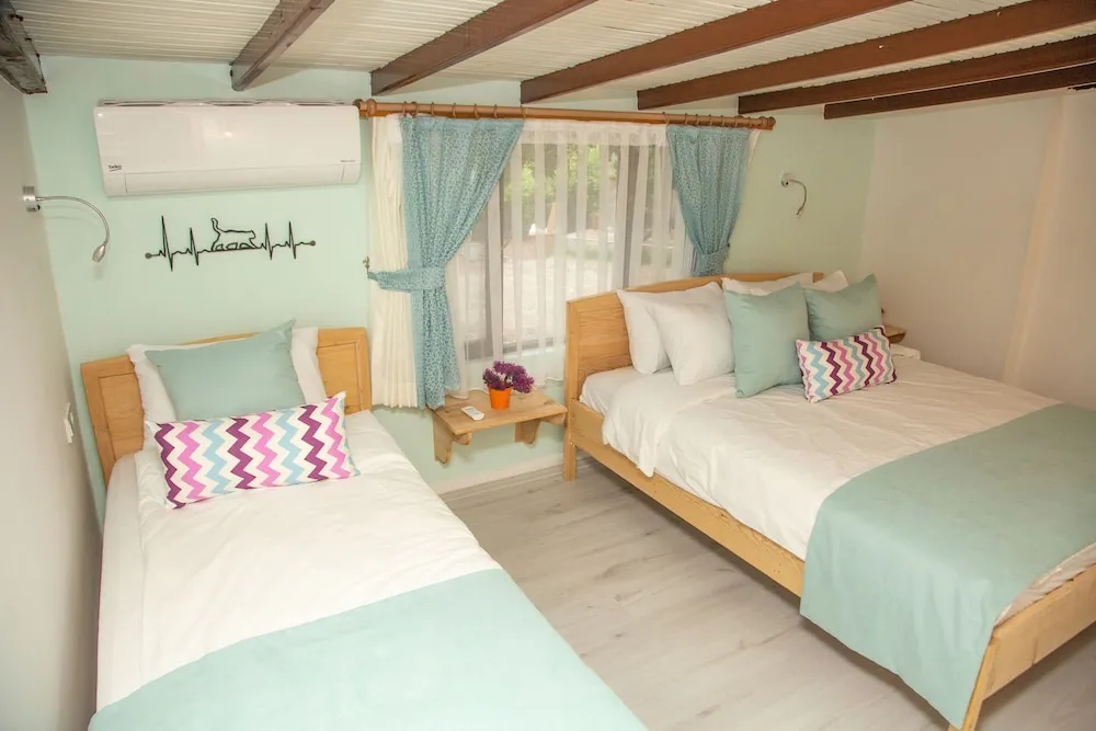 Family Bungalov, Deniz Manzaralı