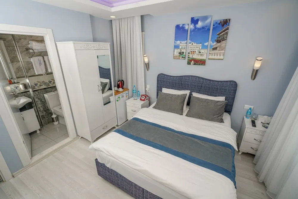 Business Tek Büyük Yataklı Oda, Şehir Manzaralı