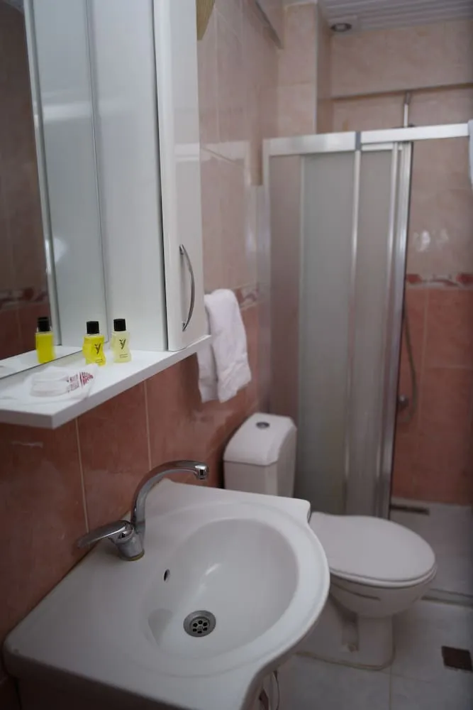 Standard Oda, 1 Çift Kişilik Yatak, Sigara İçilebilir, Şehir Manzaralı