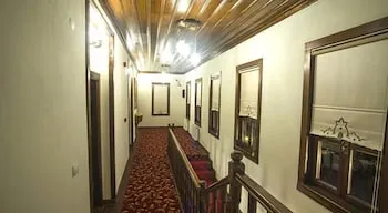 Kanoğlu Konağı