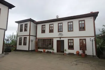 Kanoğlu Konağı