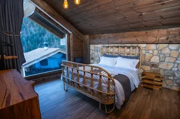 Bi Abant Masalı Village Hotel