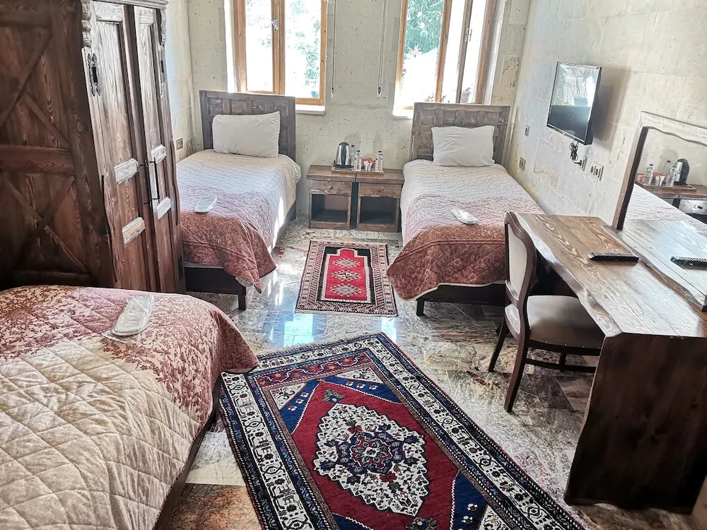 Exclusive Üç Kişilik Oda, Birden Çok Yatak, Sigara İçilmez, Bahçe Manzaralı