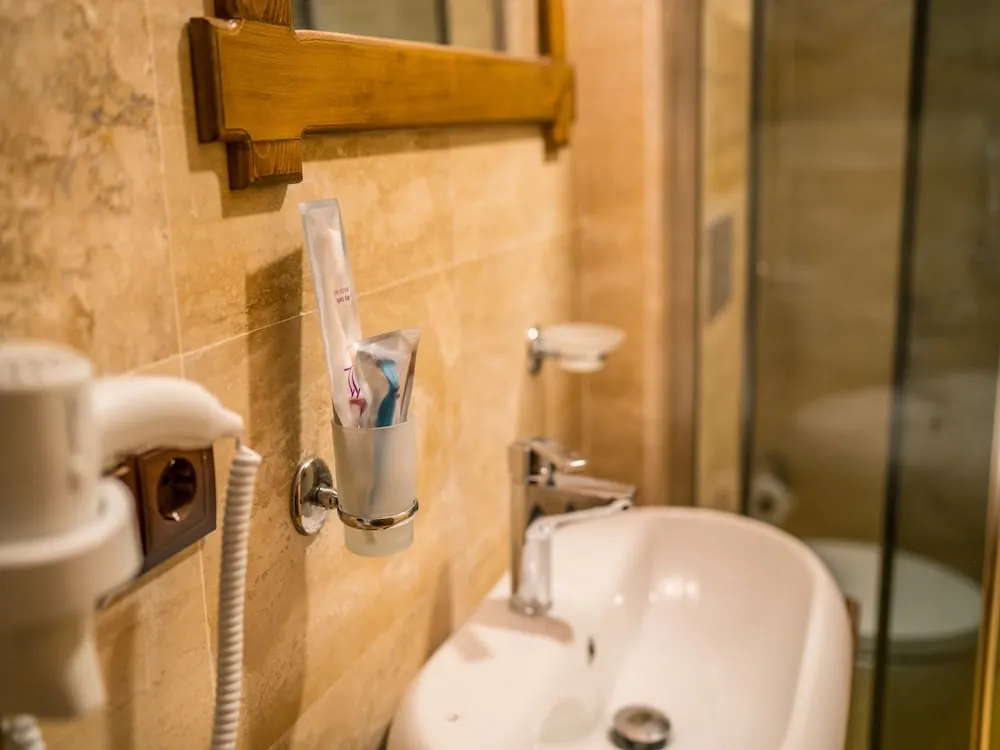 Comfort Oda, 1 Büyük (Queen) Boy Yatak, Sigara İçilmez, Bahçe Manzaralı