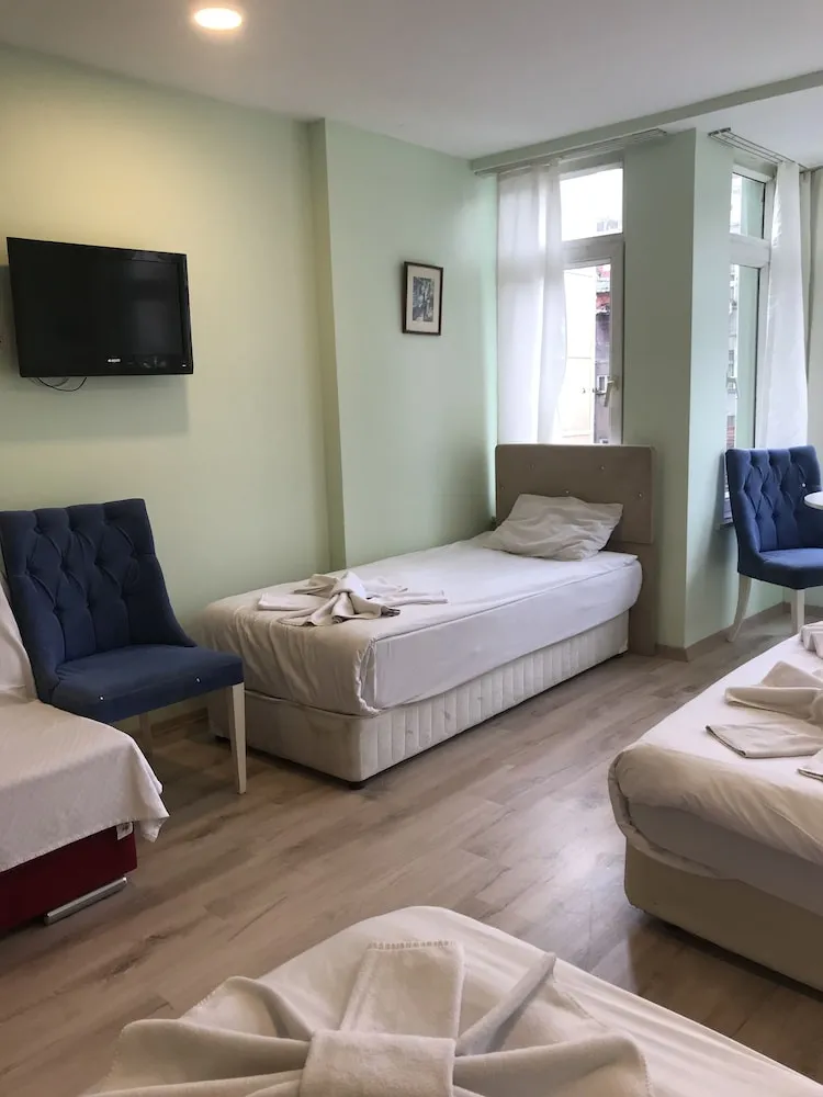 Standard Stüdyo, Birden Çok Yatak, Sigara İçilmez