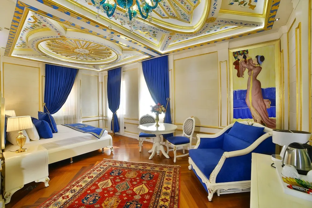 Premium Room with Free Spa Access (Self use & Shared)