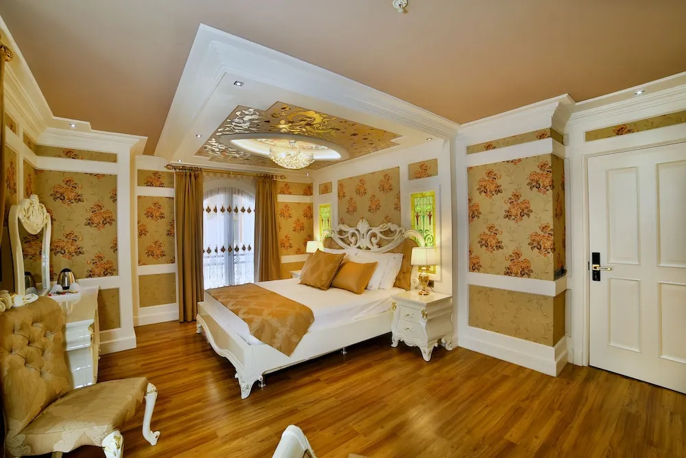 Deluxe Room with Free Spa Access (Self use & Shared)