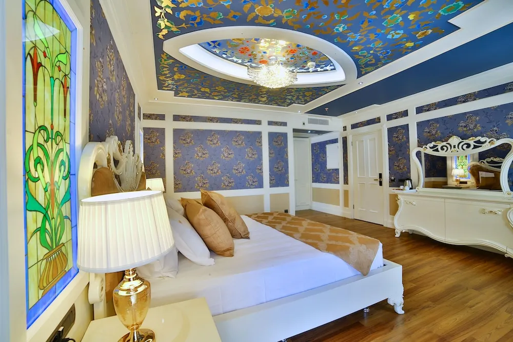 Deluxe Room with Free Spa Access (Self use & Shared)