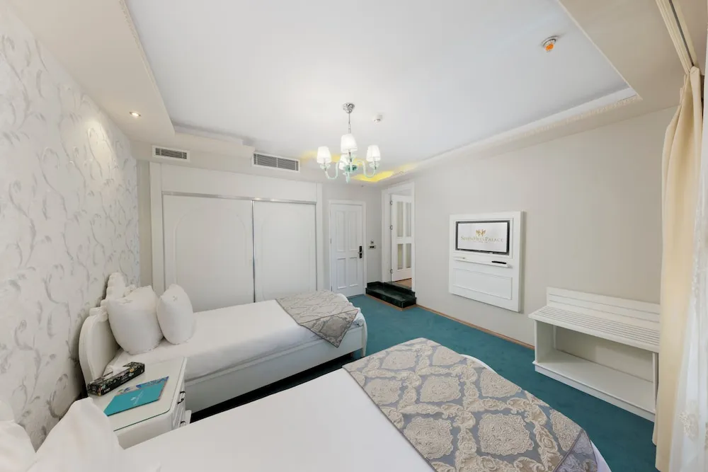 Deluxe Family Room with Free Spa Access (Self use & Shared)