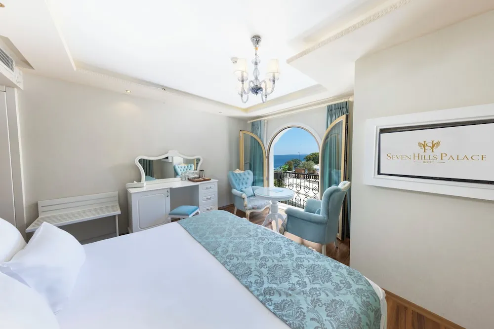 Deluxe Room with Sea View with Free Spa Access (Self use & Shared)