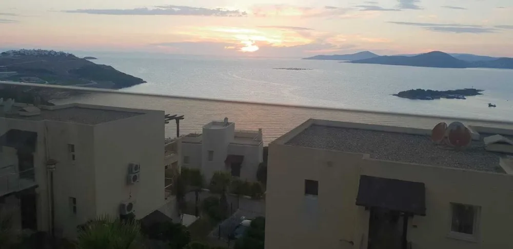 Apart Daire, 1 Yatak Odası, Göl Manzaralı