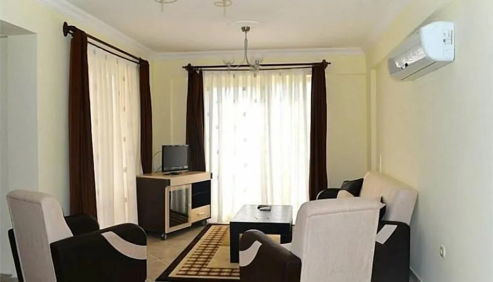 Apart Daire, 1 Yatak Odası, Göl Manzaralı
