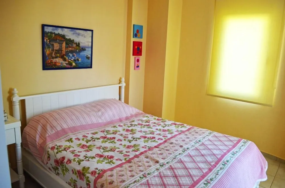 Apart Daire, 1 Yatak Odası, Göl Manzaralı