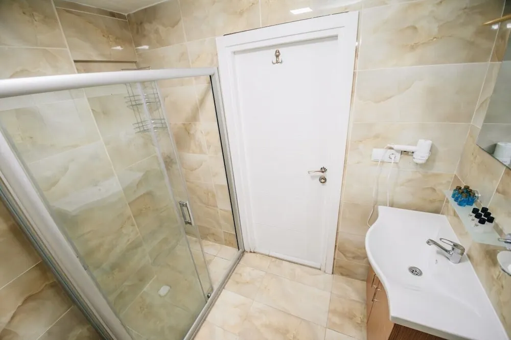 (A) Triple Room (3rd Floor)