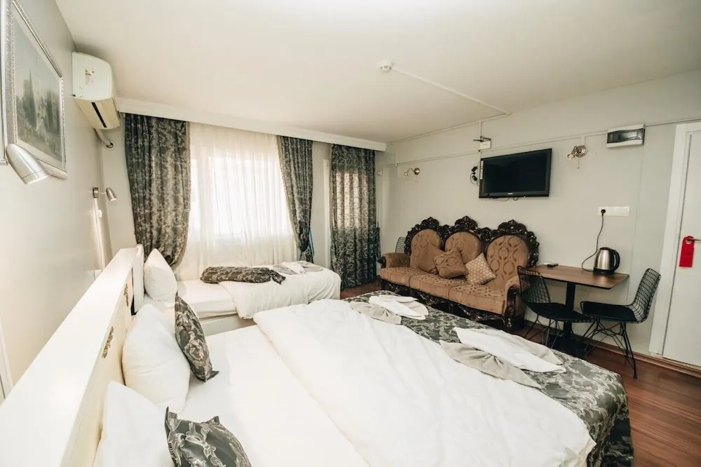 (A) Triple Room (3rd Floor)