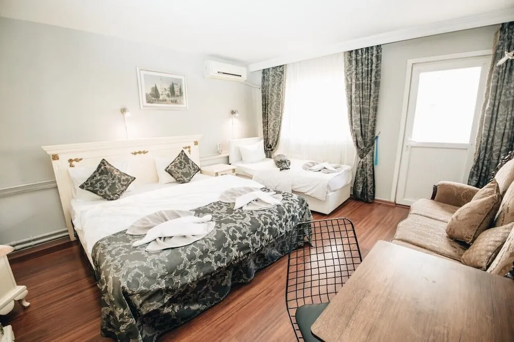 (A) Triple Room (3rd Floor)