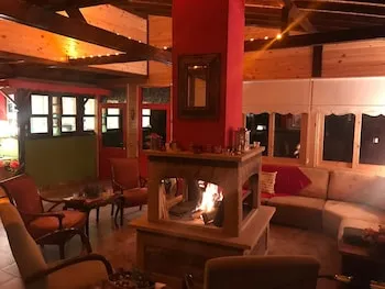 Sweet Home River Hotel