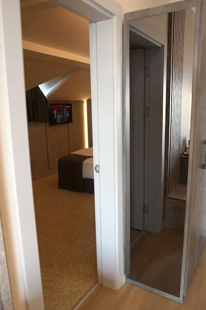 Deluxe Süit, Balkon/Veranda, Denize Bakan