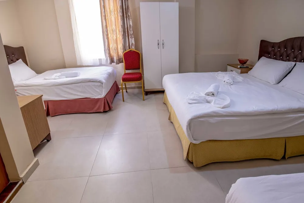 Family Dört Kişilik Oda