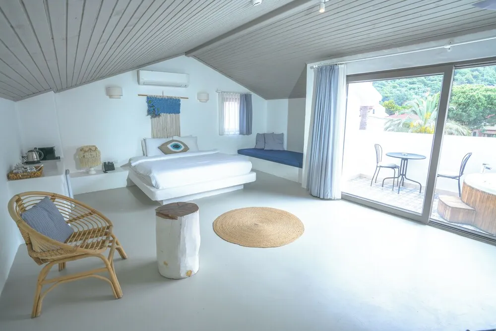 Comfort Çatı Katı Süiti (Penthouse), 1 En Büyük (King) Boy Yatak, Sıcak Su Küveti, Dağ Manzaralı