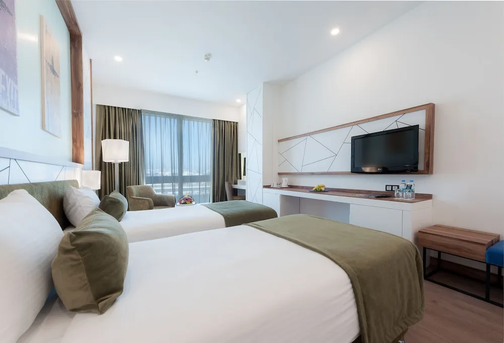 Deluxe Double or Twin Room