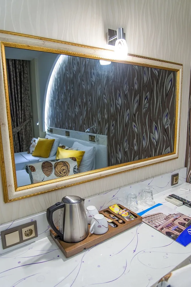 Deluxe Tek Kişilik Oda